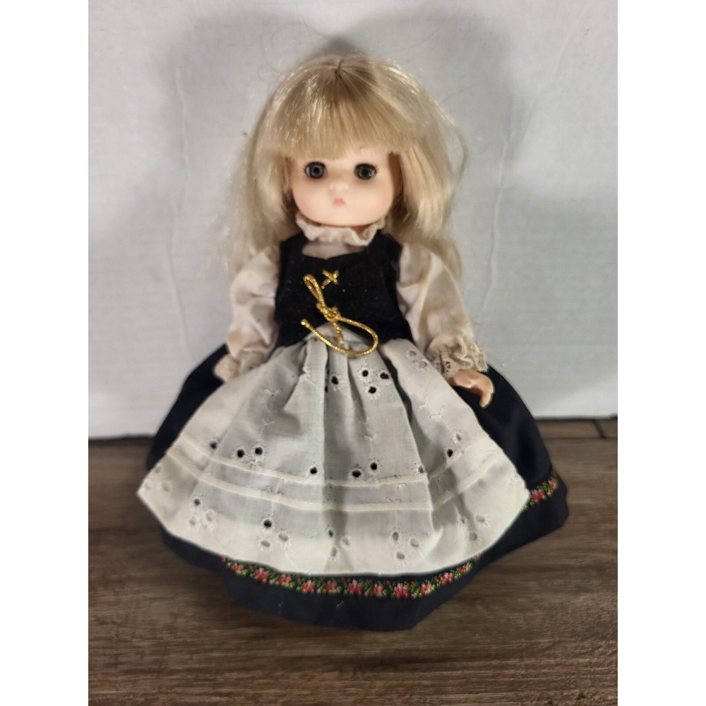 Vintage 1980s Effanbee German Doll